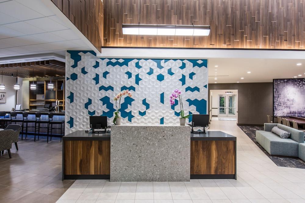 Hyatt Place Delano Exterior photo
