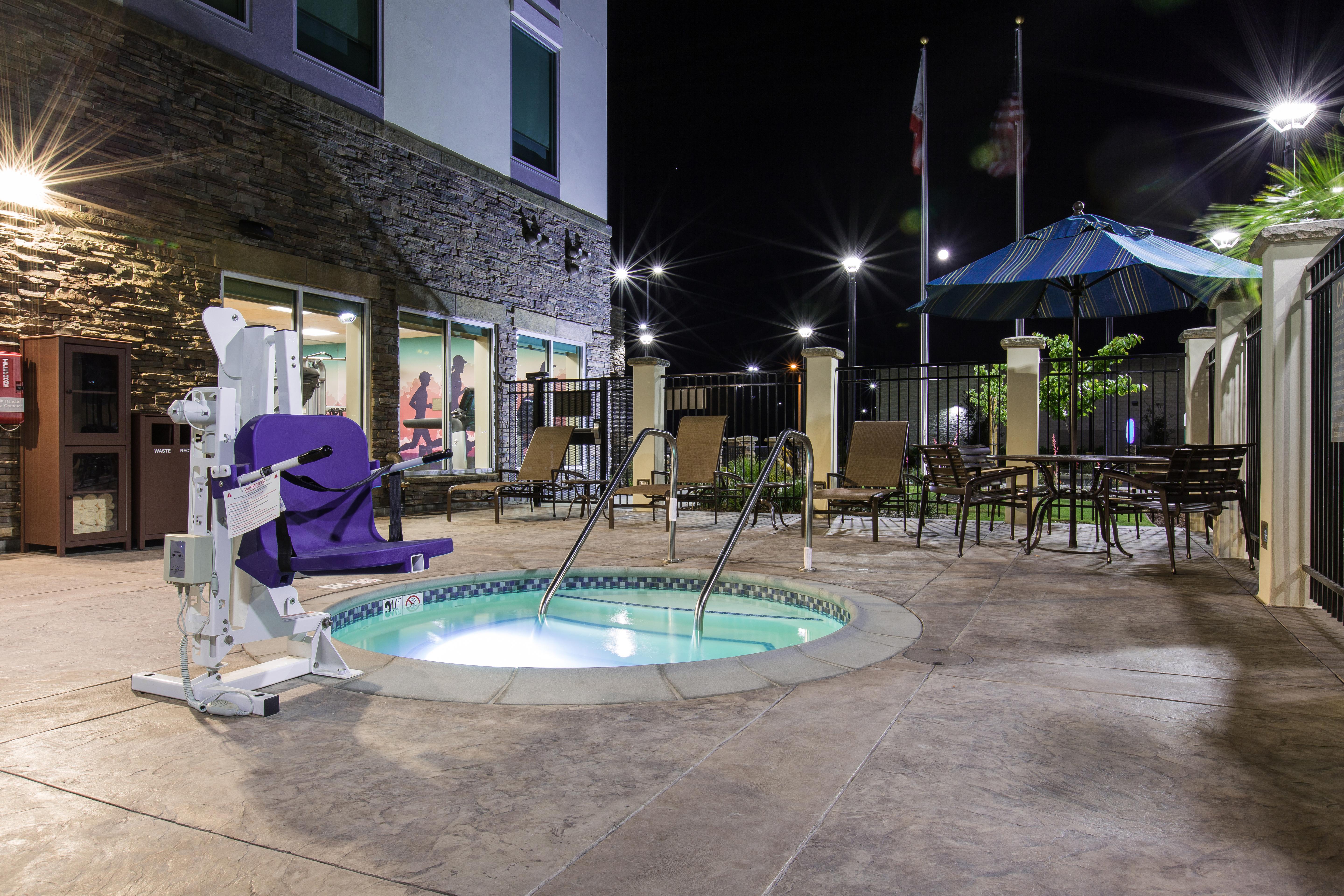 Hyatt Place Delano Exterior photo